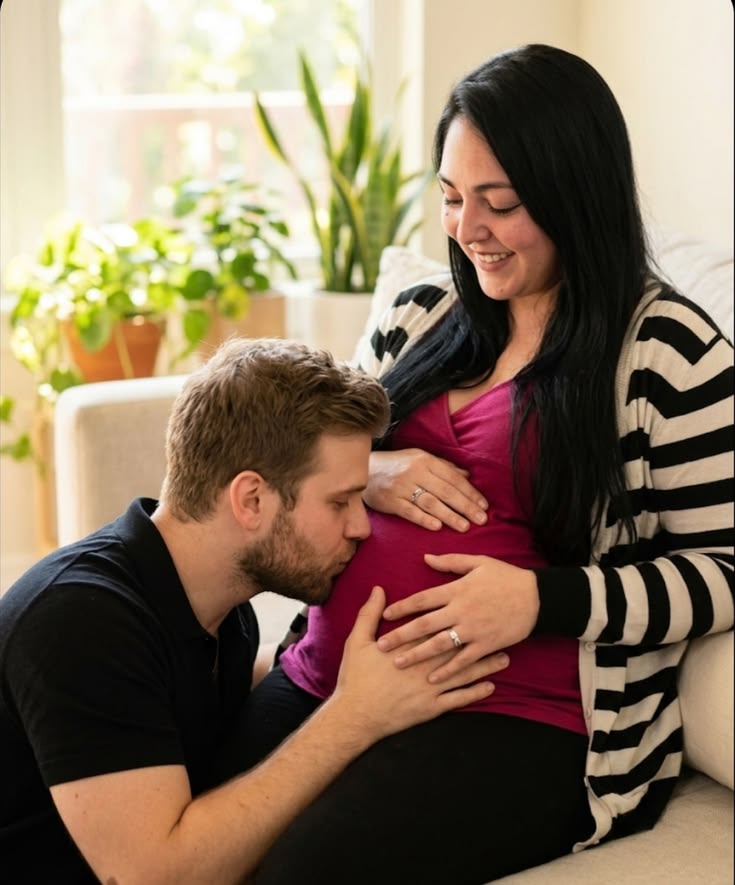 Second Trimester, Honey Moon Phase and baby development in the Tummy