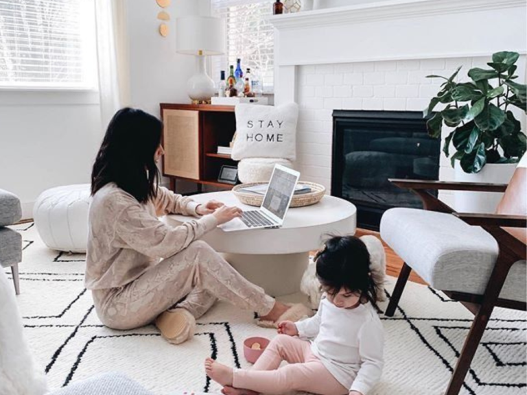 The Ultimate Soft Life Guide for Stay at Home Moms: Creating a Peaceful Balance and Fulfilling Home Life